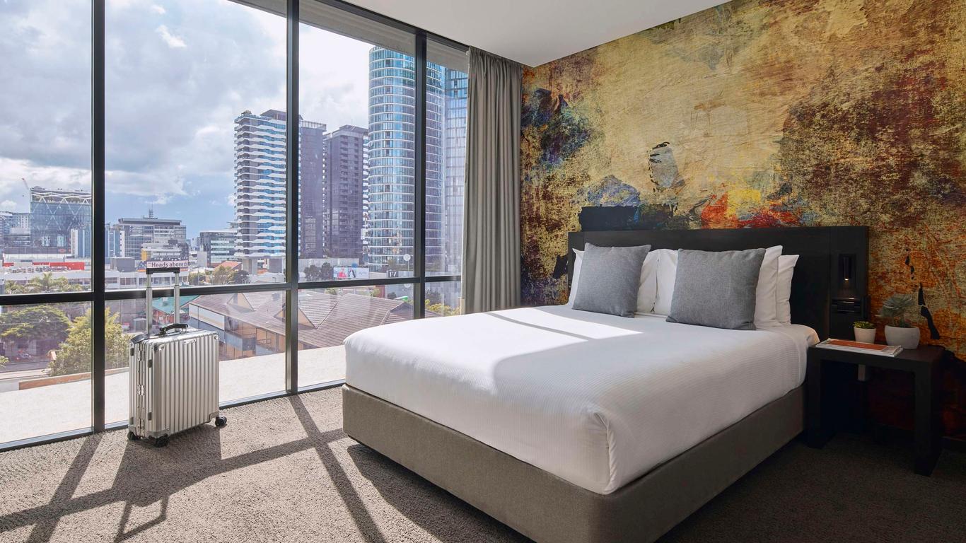 Kennigo Hotel Brisbane, Independent Collection By Evt
