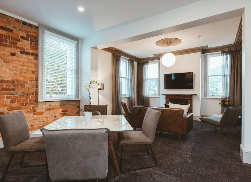 Dining room Photo