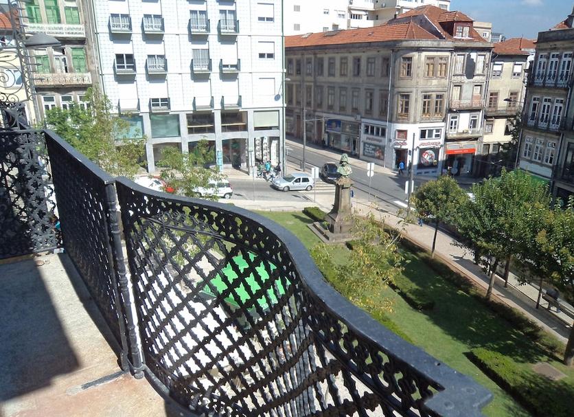 Balcony Photo
