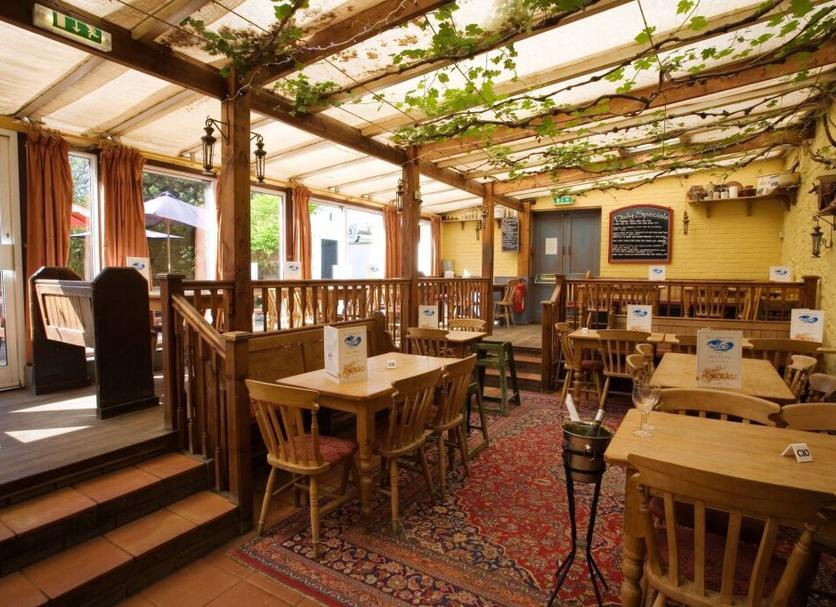 Restaurant Photo
