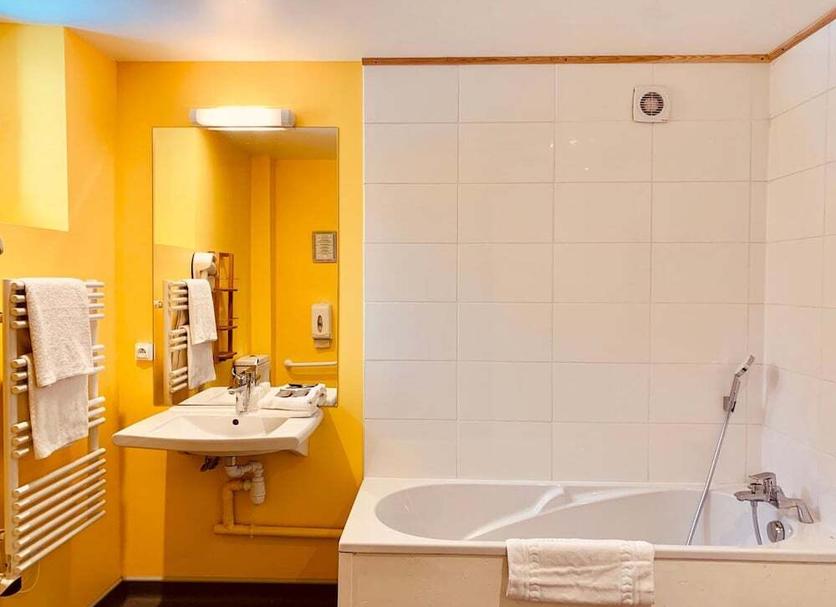 Bathroom Photo