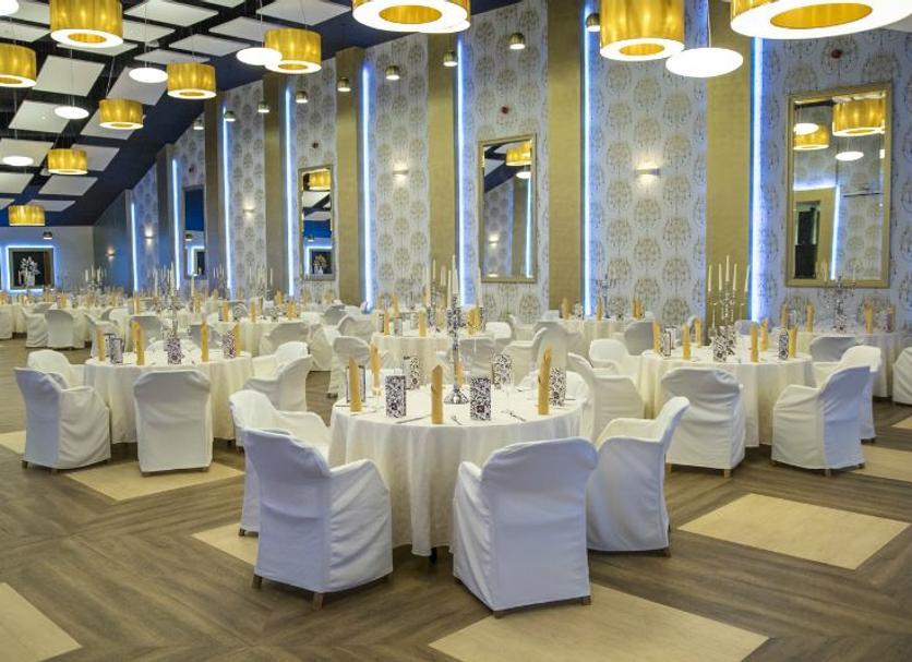 Banquet hall Photo