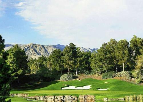 Luxor Hotel and Casino - Las Vegas - Golf course
