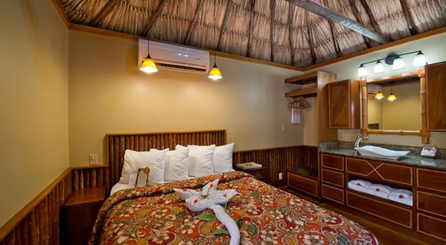 Ramon's Village Resort - San Pedro Town - Bedroom