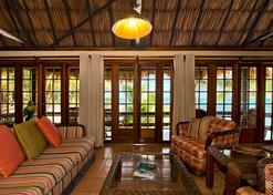 Ramon's Village Resort - San Pedro Town - Living room