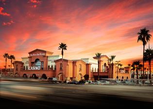Silver Sevens Hotel & Casino