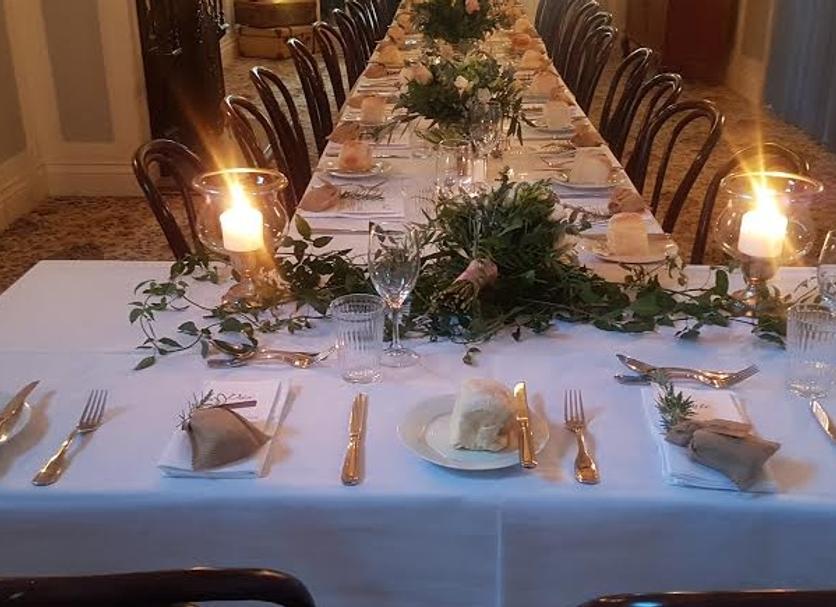 Banquet hall Photo