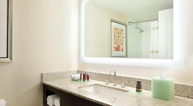 Miami Marriott Biscayne Bay - Miami - Bathroom