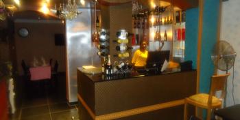 EMMANUEL ISHOLA - Lagos - Bar