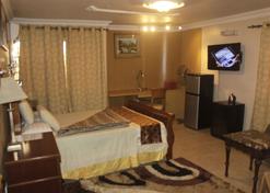 EMMANUEL ISHOLA - Lagos - Bedroom