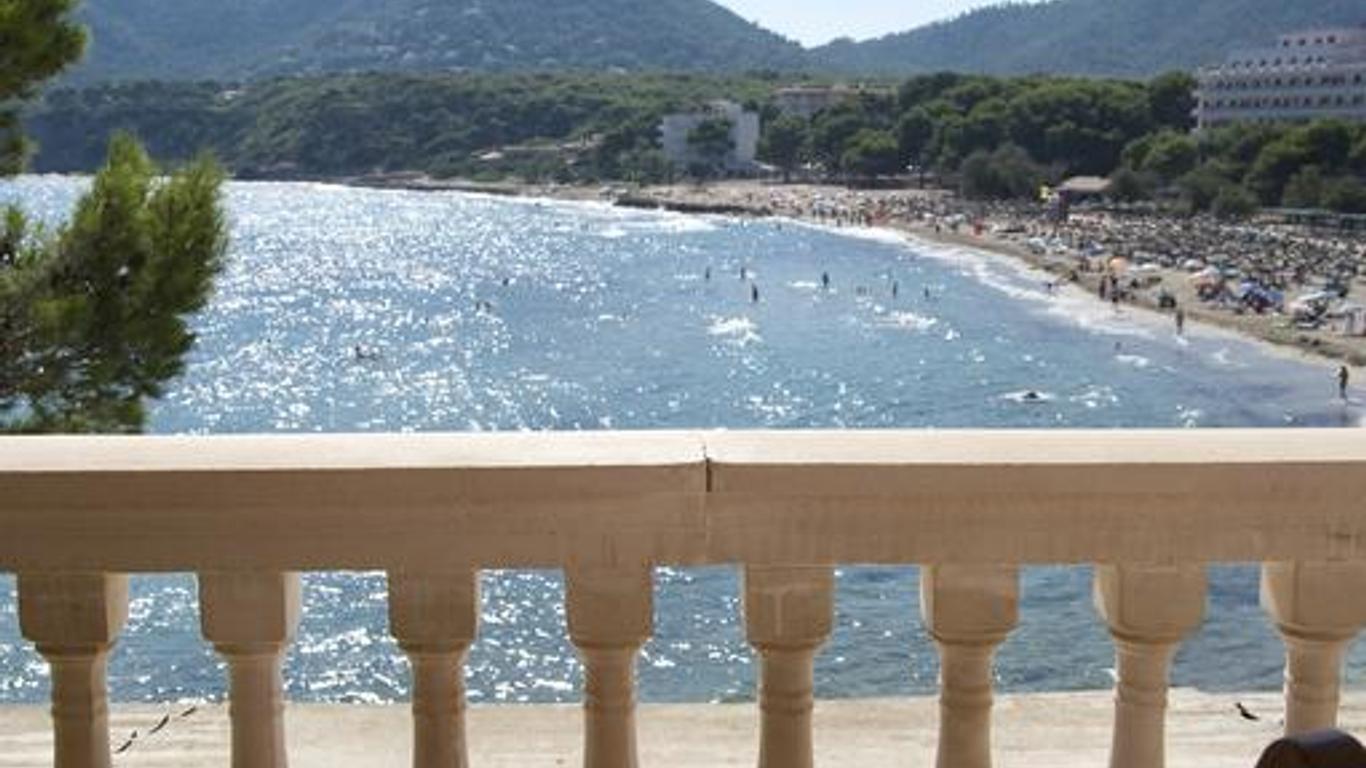 Cap Vermell Beach Hotel