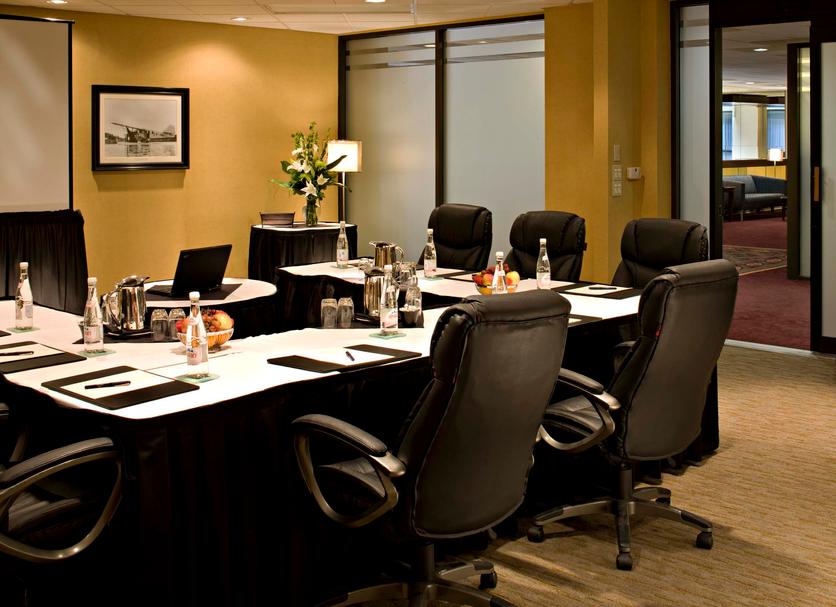 Conference room Photo