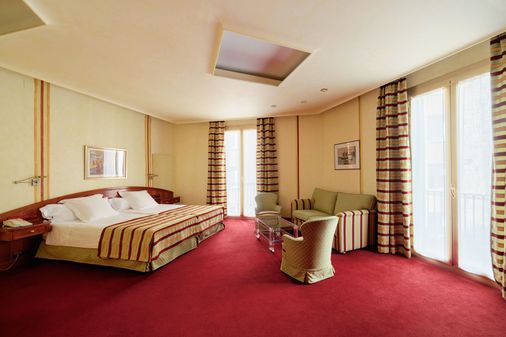 Hotel Colon Barcelona - Barcelona - Bedroom