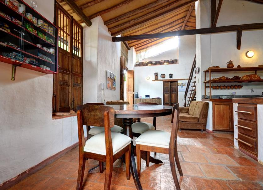 Dining room Photo
