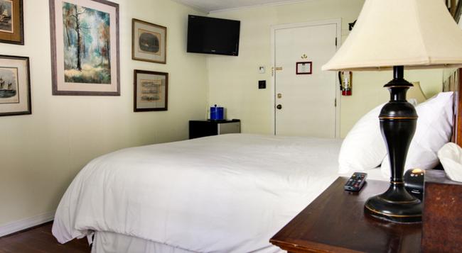 The Green House Inn - New Orleans - Bedroom