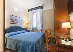 Hotel Portoghesi - Rome - Bedroom