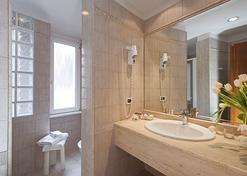 Hotel Portoghesi - Rome - Bathroom