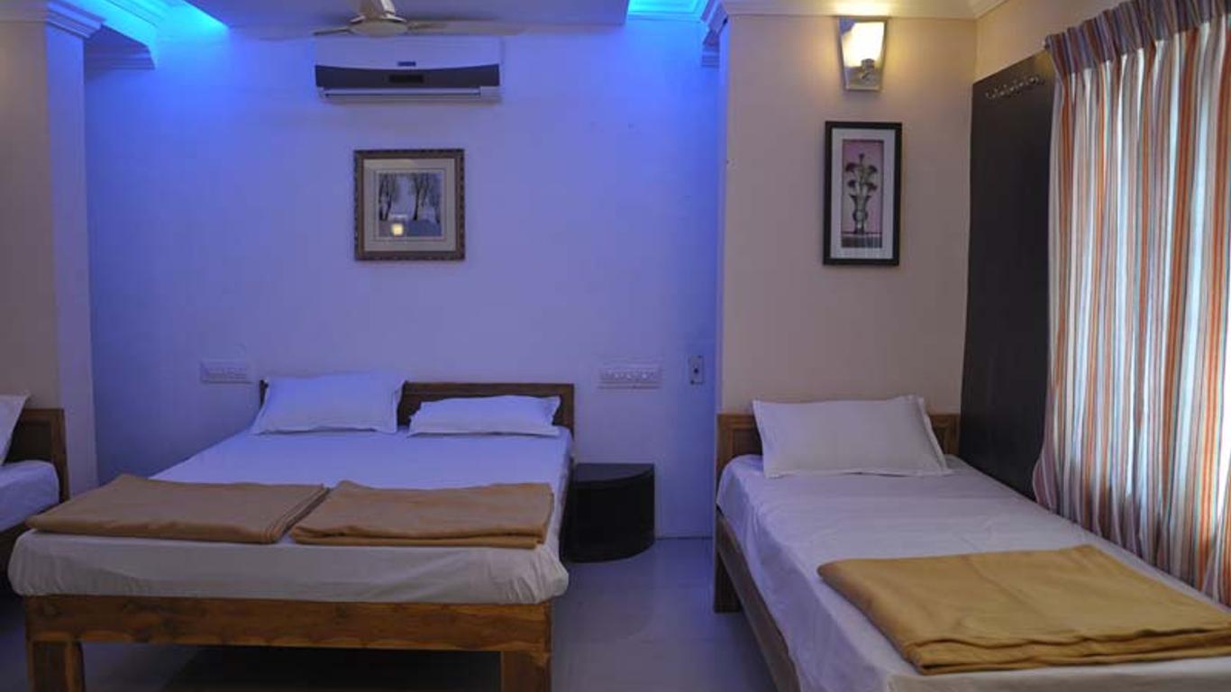 Vekaay's Residency Hotel