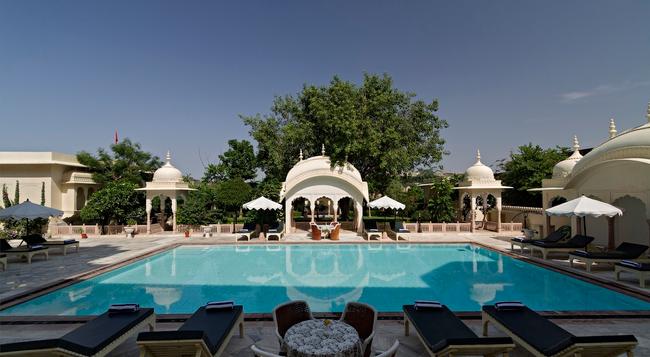 Alsisar Mahal - A Heritage Hotel - Alsīsar - Pool