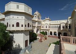 Alsisar Mahal - A Heritage Hotel - Alsīsar - Patio