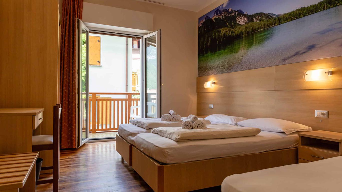 Hotel Lory - Molveno - Dolomiti